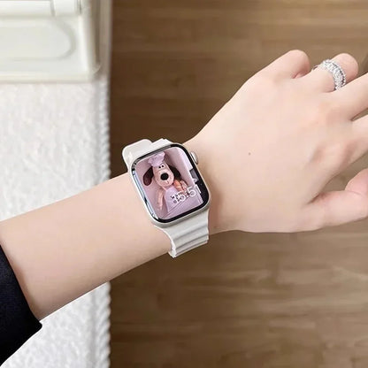 Stylish Ocean Silicone Strap for Apple Watch Ultra 2 & Series - Perfect Fit for 49mm, 45mm, 44mm, 42mm, 41mm, 40mm, 38mm